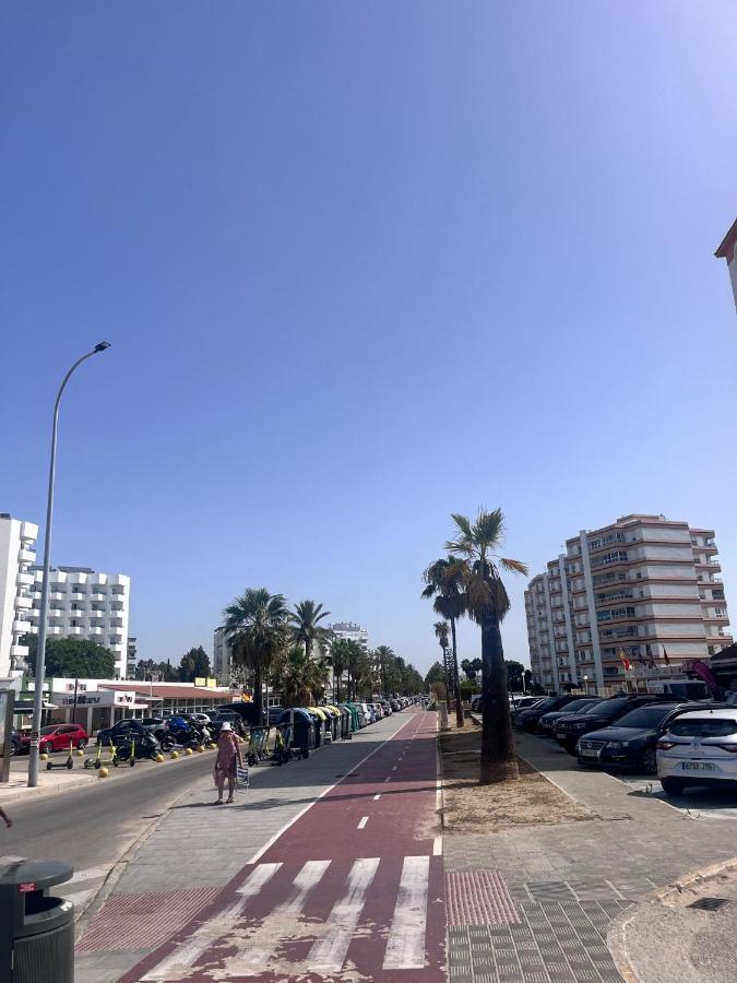 Apartamento En Primera Linea De Playa Valdemar 1 Apartment El Puerto de Santa Maria Exterior photo